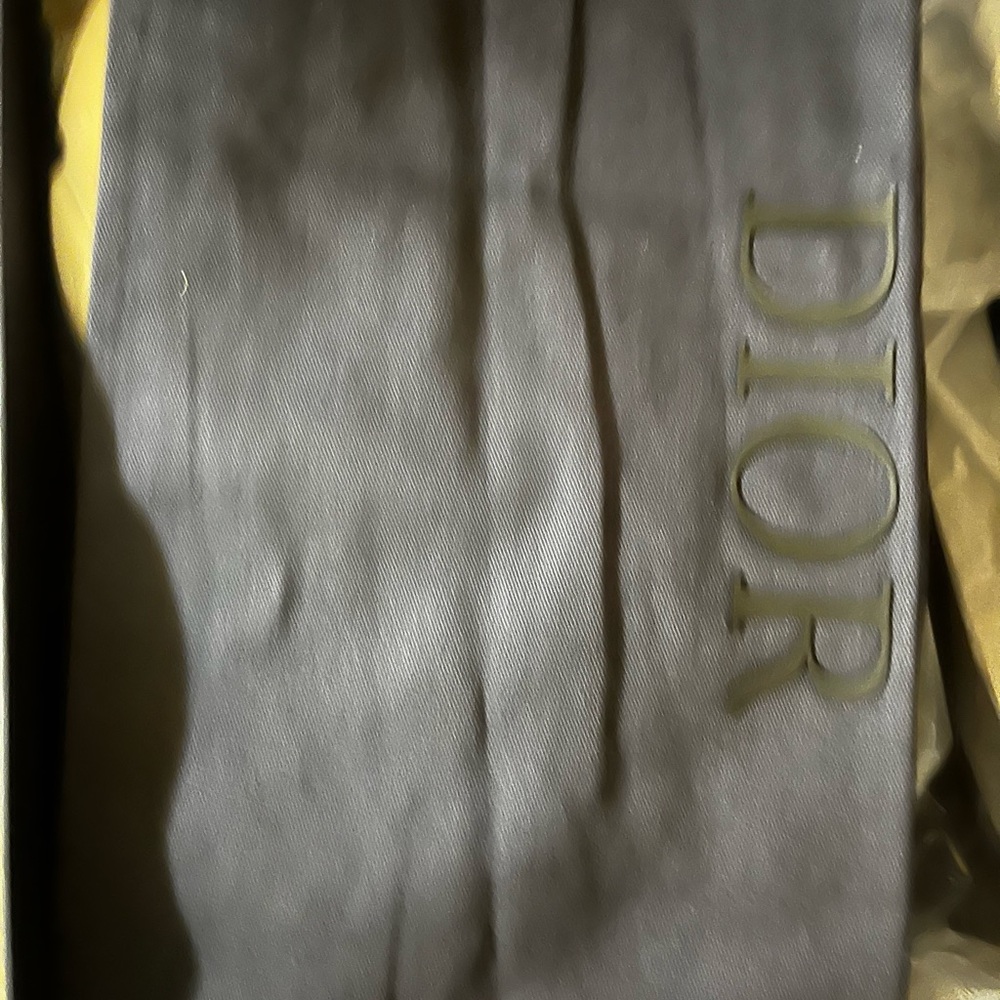 Dior b22 sneakers Red White and Black 100% authentic, comes with box!! - Picture 8 of 9